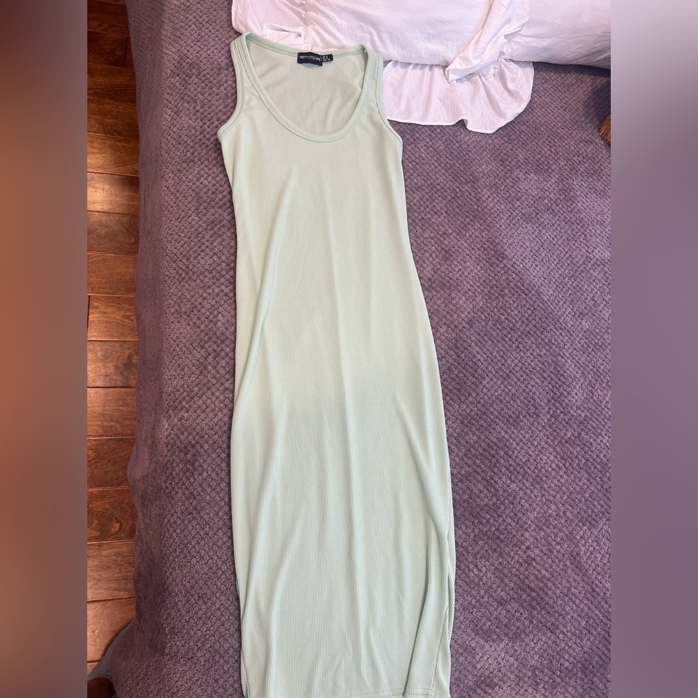Pretty Little Thing Maxi Dress